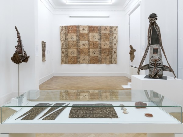Ausstellungsansicht AND THE BEAT GOES ON..., Weltkulturen Labor 2017
