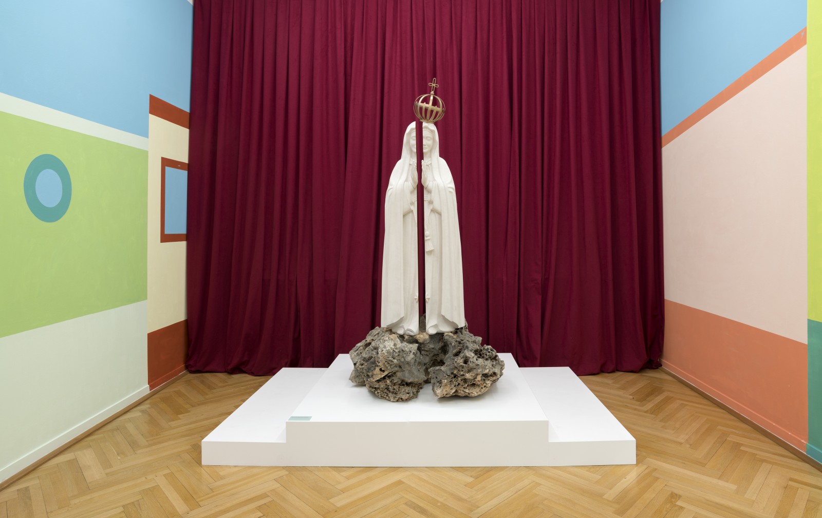 Ausstellungsansicht ENTRE TERRA E MAR, Weltkulturen Museum 2017
