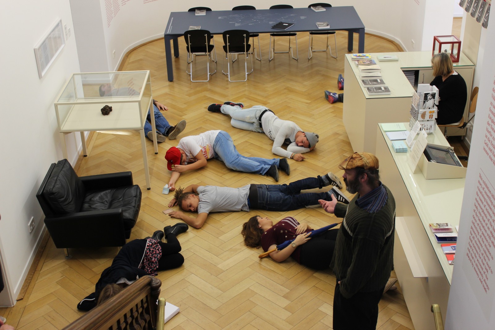 Projektwoche „Wer Macht Museum“ im Rahmen von „Ware & Wissen“. Foto: Weltkulturen Museum