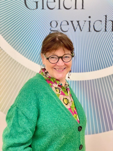 Curator Dr. Mona Suhrbier