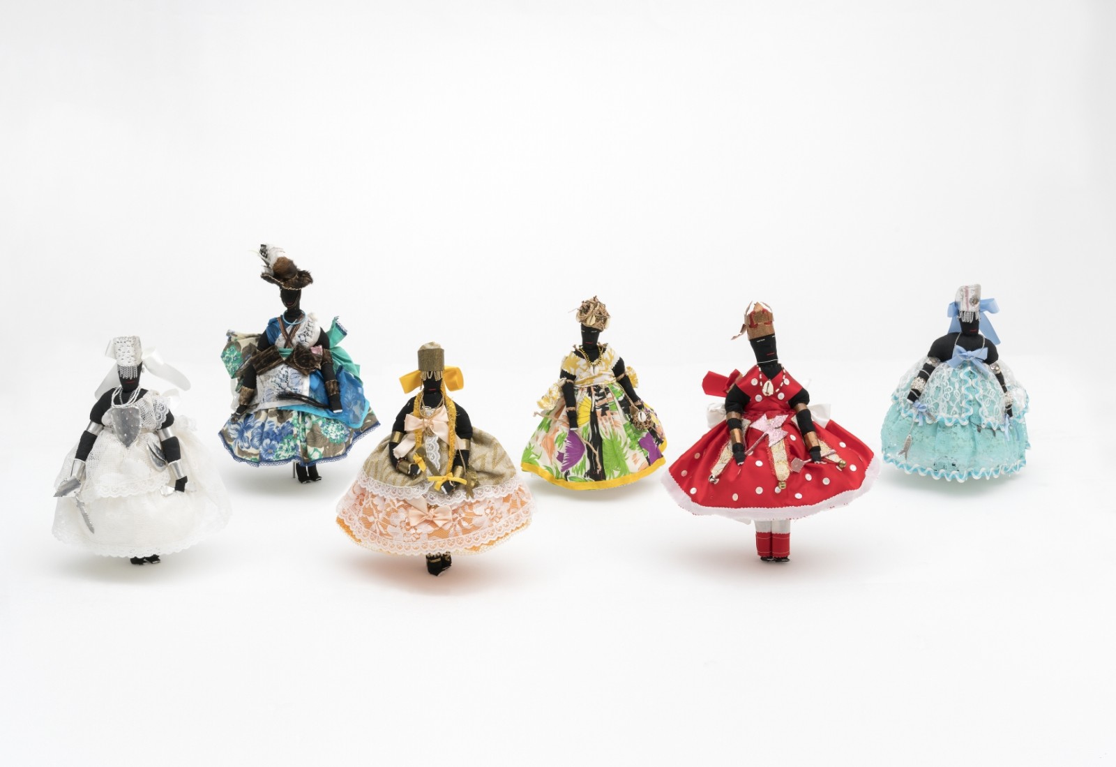 Orixa, Valdette Ribeiro da Silva, Salvador da Bahia, Brazil, textile dolls, collected 1992, collection Weltkulturen Museum