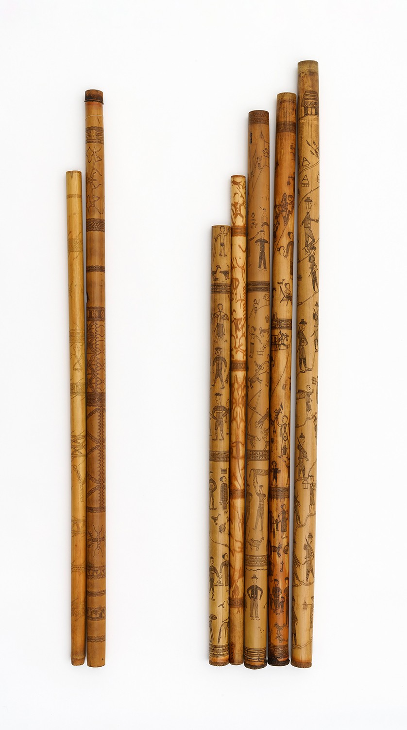 Pyrographic marks depicting encounters between the residents of Seram and Europeans on bamboo tubes for galip paste. Artists unknown. Purchased by Dr Hermann Niggemeyer, Frobenius-Expedition to Seram and Northwest New Guinea 1937-1938. Photo: Wolfgang Günzel, 2020