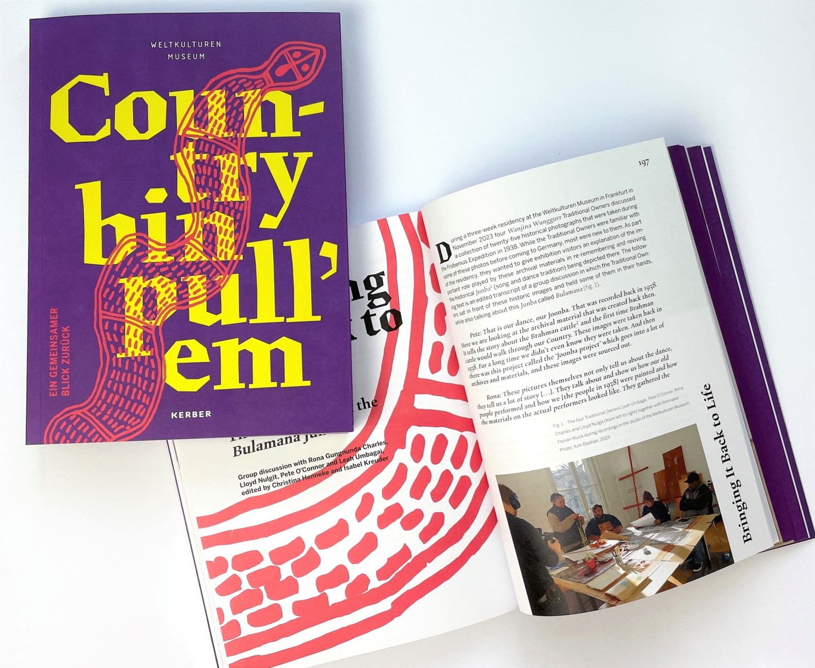 Exhibition catalogue "Country bin pull'em". Photo: Weltkulturen Museum