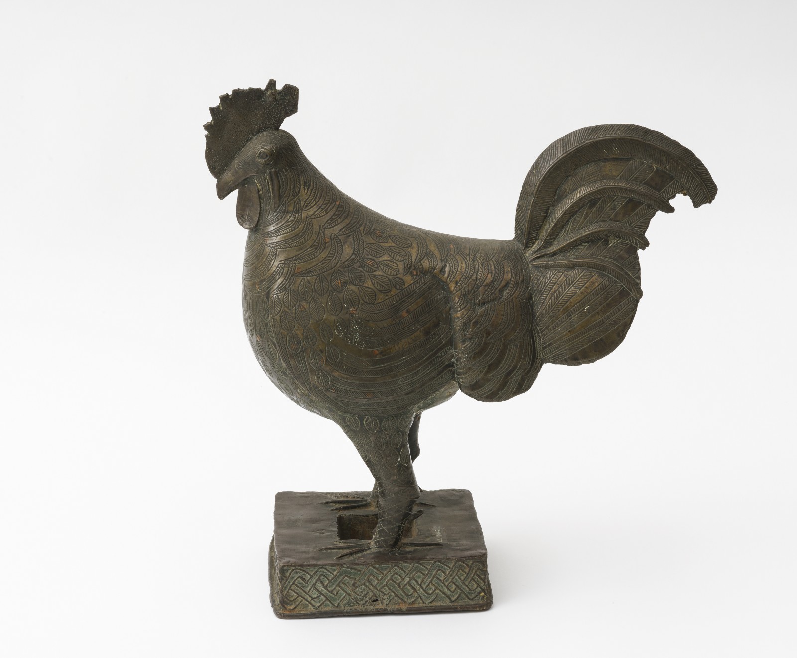 Figure of a rooster, Benin Empire, Nigeria. Dealer: William Ockelford Oldman. Collection Weltkulturen Museum